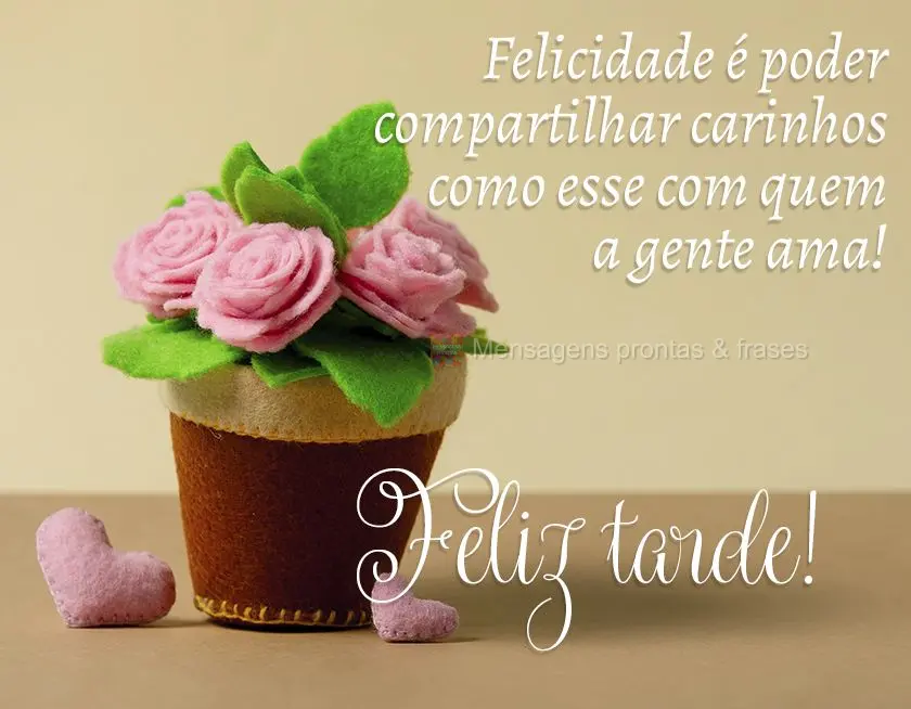 Felicidade é poder compartilhar carinhos como esse com quem a gente ama! Feliz tarde! 